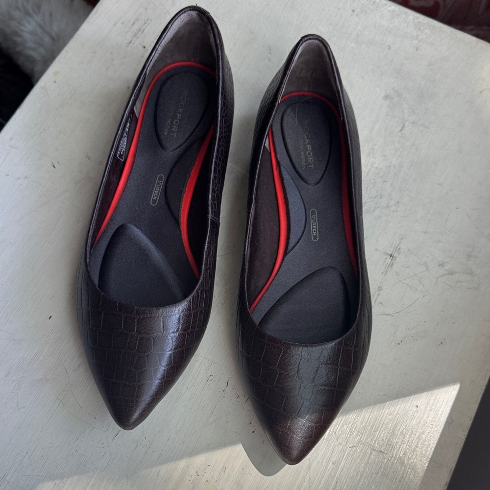 Rockport Dark Brown Croc-Pattern Flats